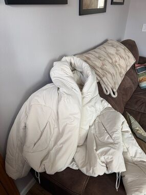 lululemon athletica White Puffer Jacket